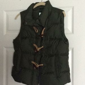 J. Crew vest with zipper and toggle closures.